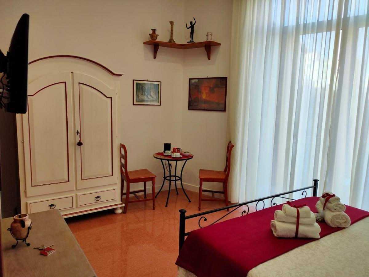 B&B Il Vialetto กาสเตลลัมมาเร ดิ สตาเบีย ภายนอก รูปภาพ