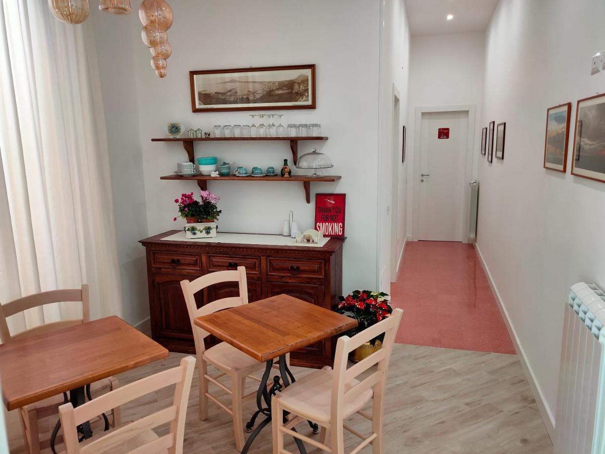 B&B Il Vialetto กาสเตลลัมมาเร ดิ สตาเบีย ภายนอก รูปภาพ