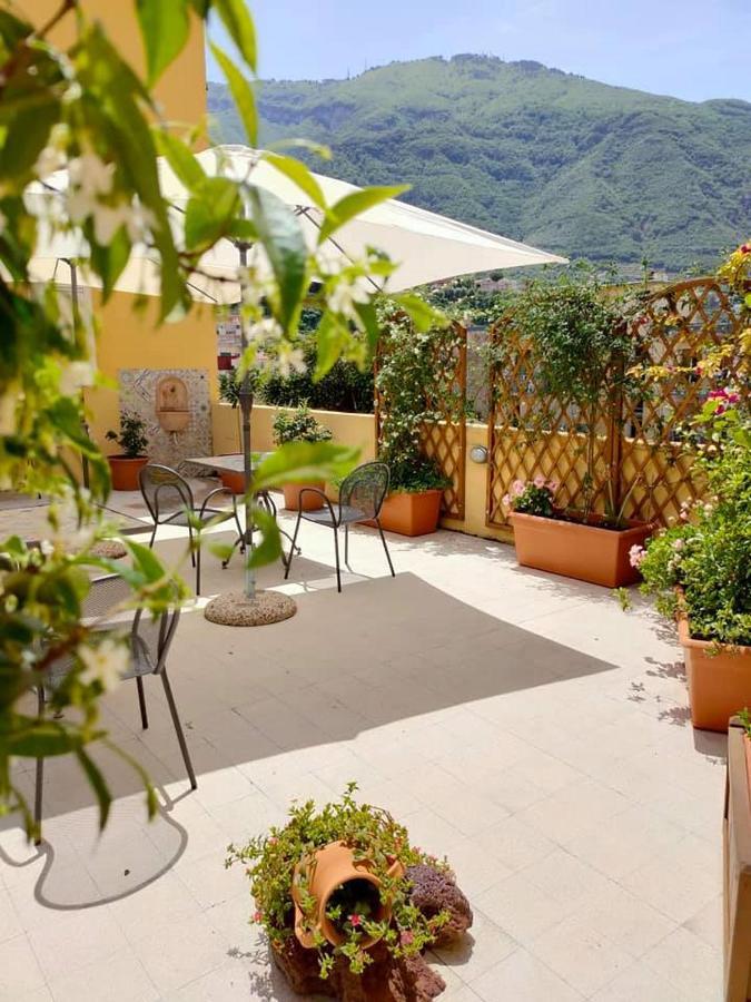 B&B Il Vialetto กาสเตลลัมมาเร ดิ สตาเบีย ภายนอก รูปภาพ